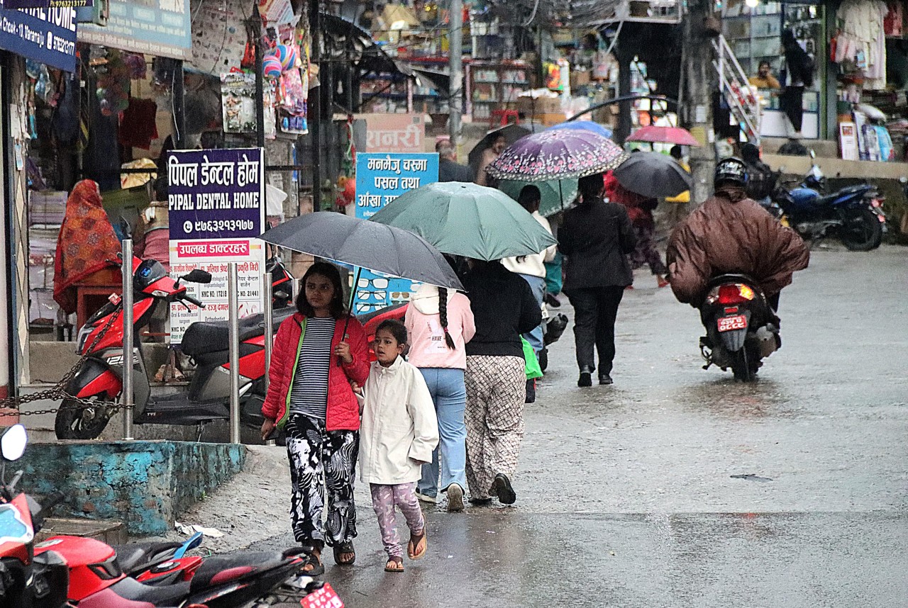 काठमाडौंसहित देशका अधिकांश स्थानमा वर्षा, सबैभन्दा धेरै मकवानपुरगढी र म्याग्दीमा