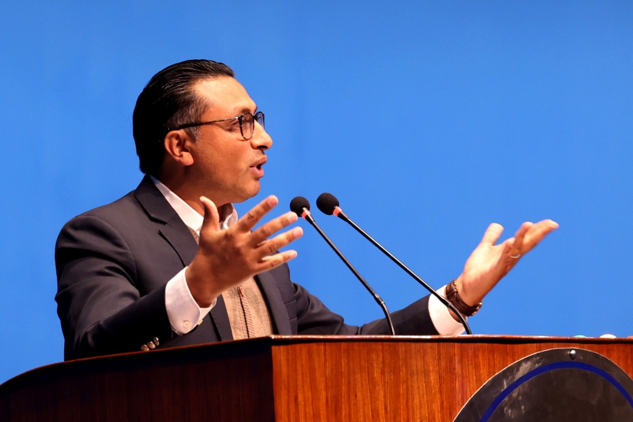 अर्थमन्त्री वाग्लेद्वारा पदभार ग्रहणः १५ वटा ऐन र राजस्व अनुसन्धान विभाग खारेज प्रक्रिया अघि बढाउने निर्णय