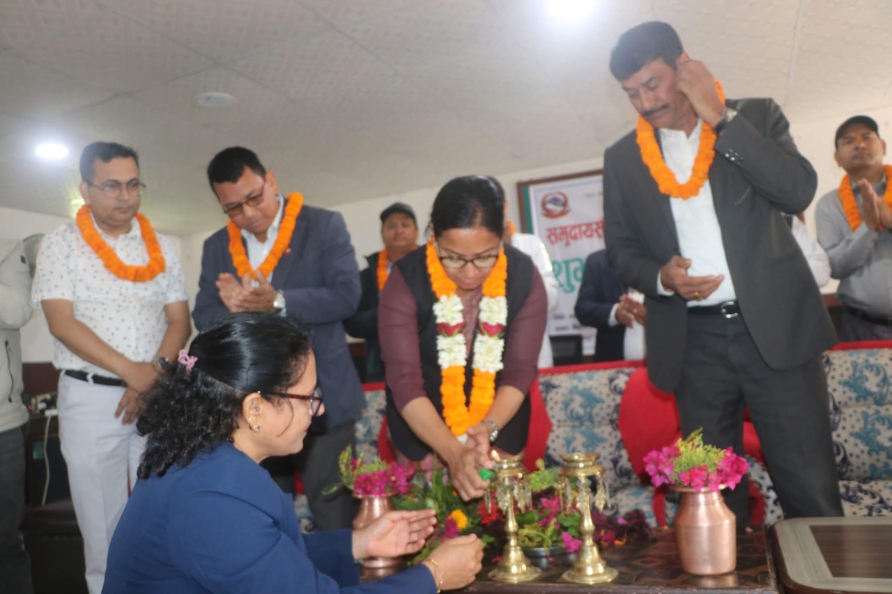 भरतपुरमा  ‘समुदायसँग मेयर स्वास्थ्य कार्यक्रम’ पुनः सुचारु 