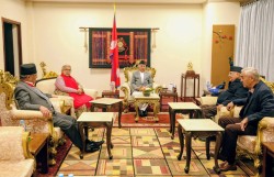 जेनजी आन्दोलन पछी राष्ट्रपतिसँग प्रधानमन्त्रीसहित तीन दलका शीर्ष नेताको पहिलो भेट