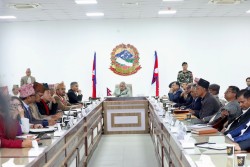 सबै मिलेर अगाडि बढे कसैले शान्ति बिथोल्न सक्दैन, समयमै निर्वाचन हुन्छः प्रधानमन्त्री कार्की