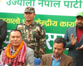 देश नयाँ शिराबाट अगाडि बढ्छः मन्त्री घिसिङ