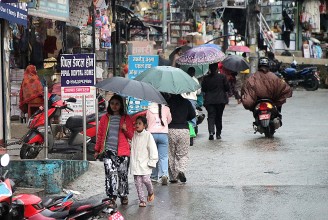 आजको मौसम  : कोशी र गण्डकीका एकदुई स्थानमा भारी वर्षाको सम्भावना